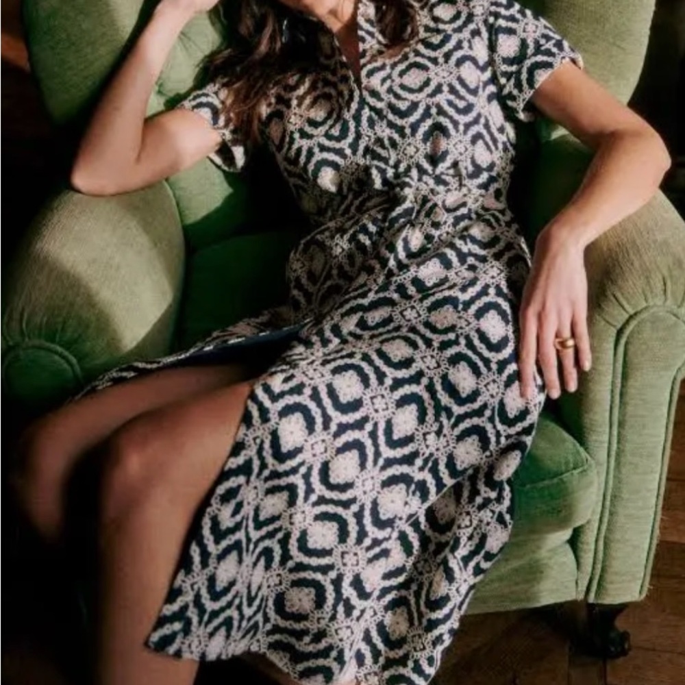 Sezane Blue and Ecru Adele dress! Rare and Sold out!